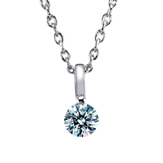 Blue Round Elegant Solitaire Diamond Pendant